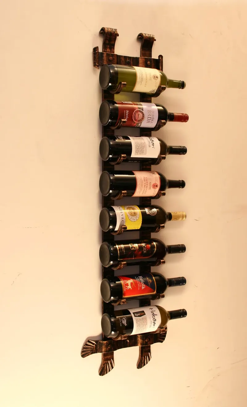 Geschmiedetes Flaschenregal