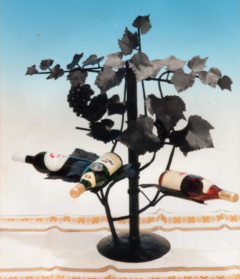 Weinregal „Traubenbaum“