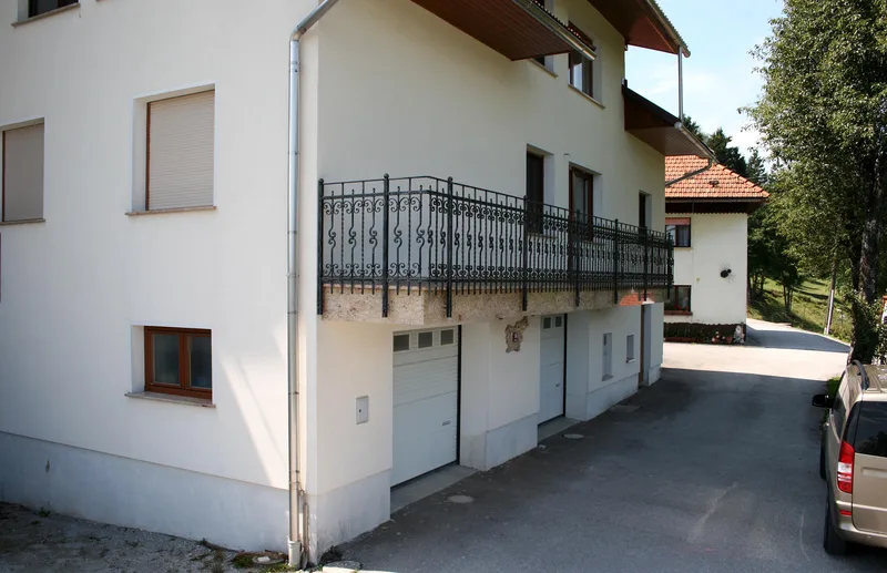 Balcony Railing with Frieze