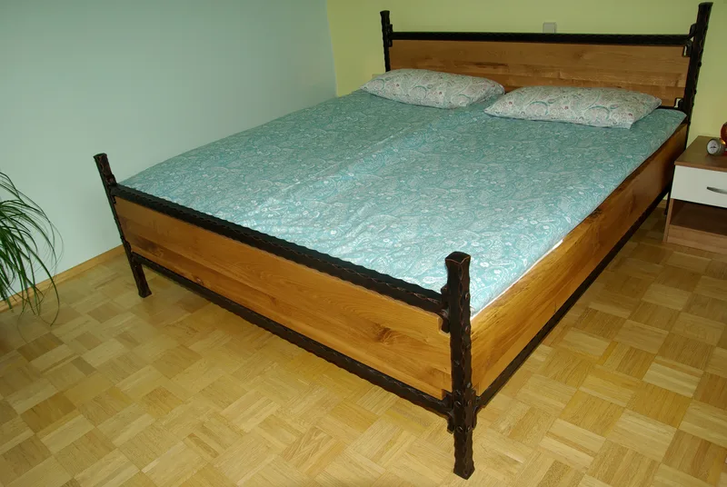 Bed “Masiva”, Timber & Iron