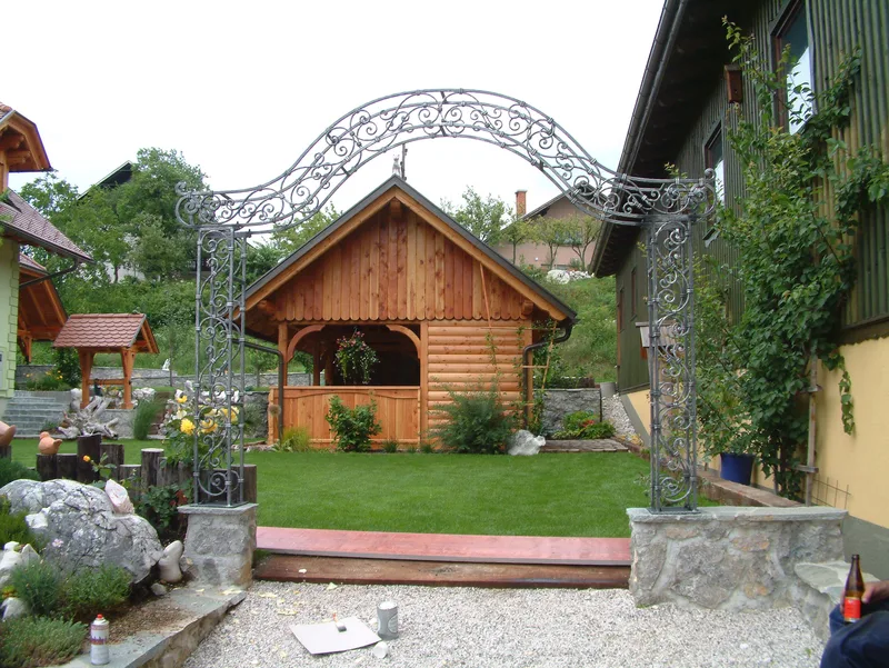 Forged Garden Pergola “Wave”