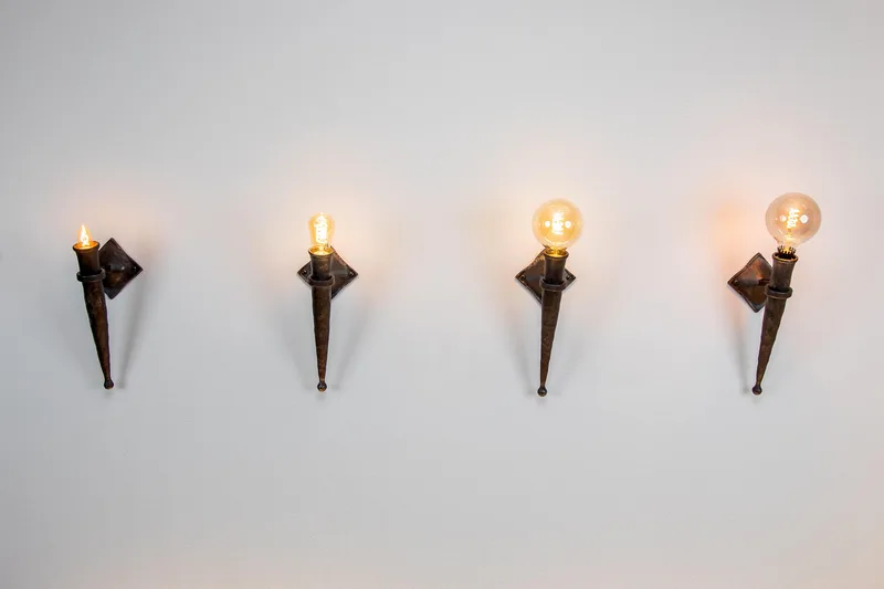 Geschmiedete Wandfackel „Klassik“
