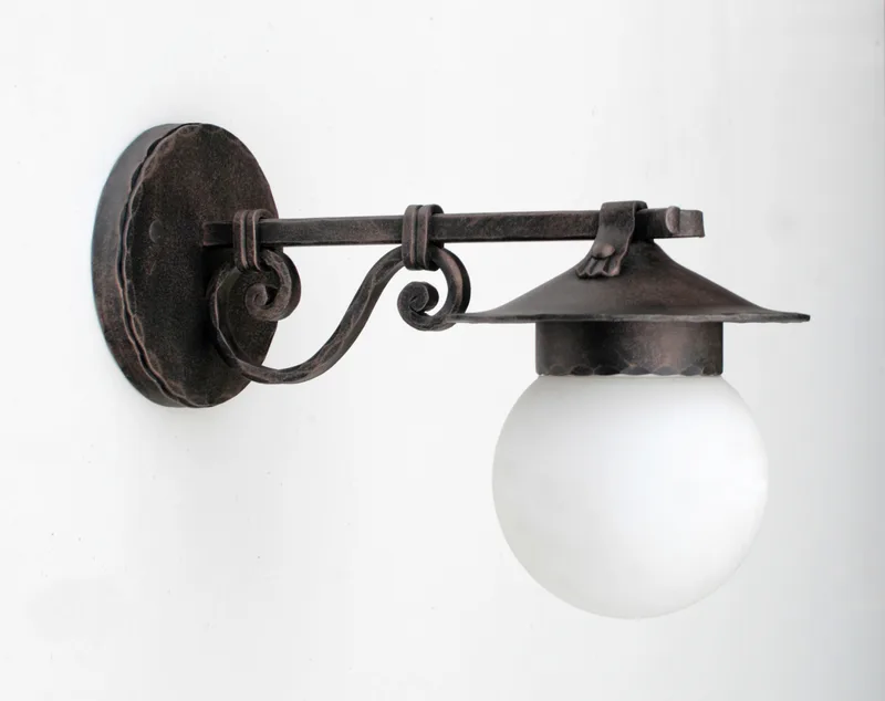 Forged Wall Light “Globus II”
