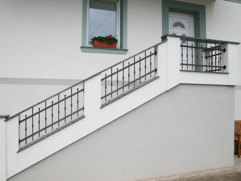 Wrought iron stair railing, Mlaka
