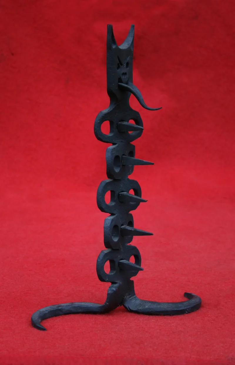 Geschmiedete Skulptur „OKS“