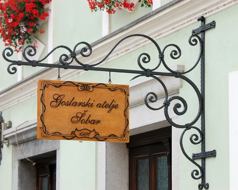Forged Sign “Violin Atelier”