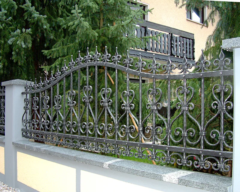 Wrought Iron Garden Fence – Domžale