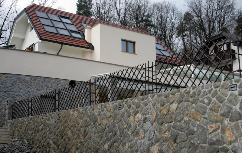 Wrought Iron Garden Fence – Ljubljana