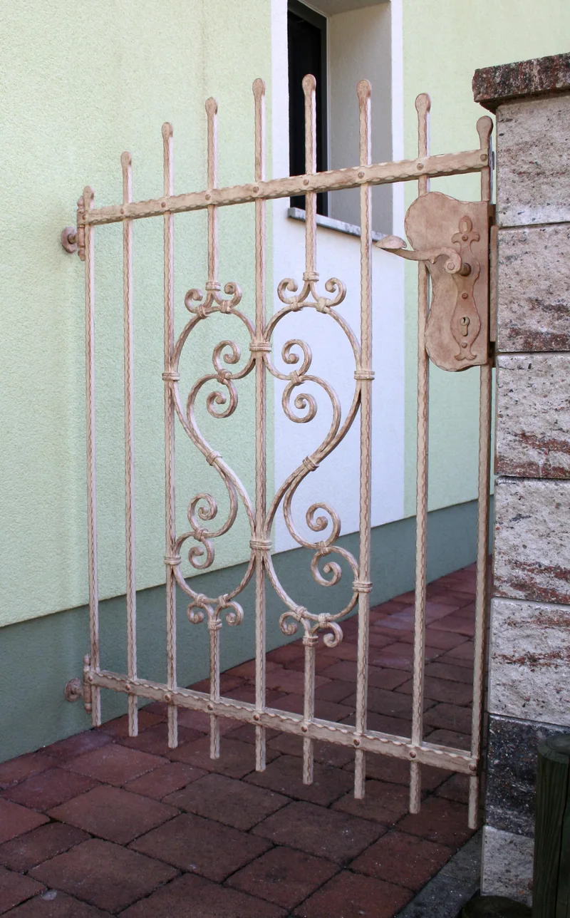 Garden Gate, Light Finish