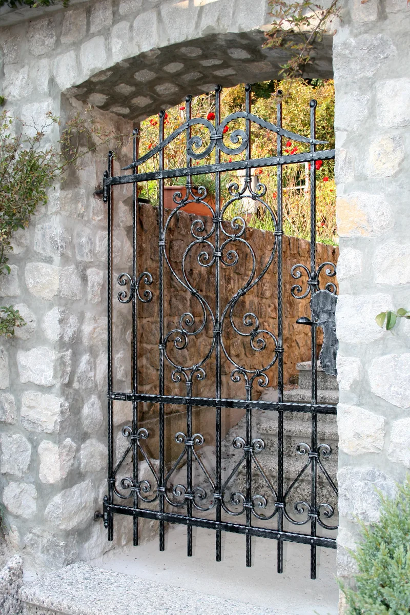 Gate “Duplje”